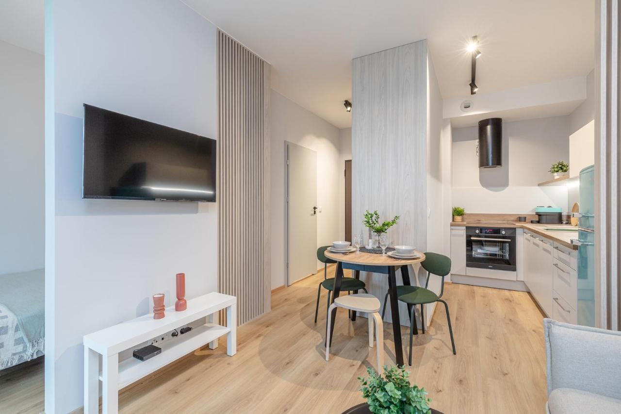 Superapart Konstruktorska 5E Варшава Екстериор снимка